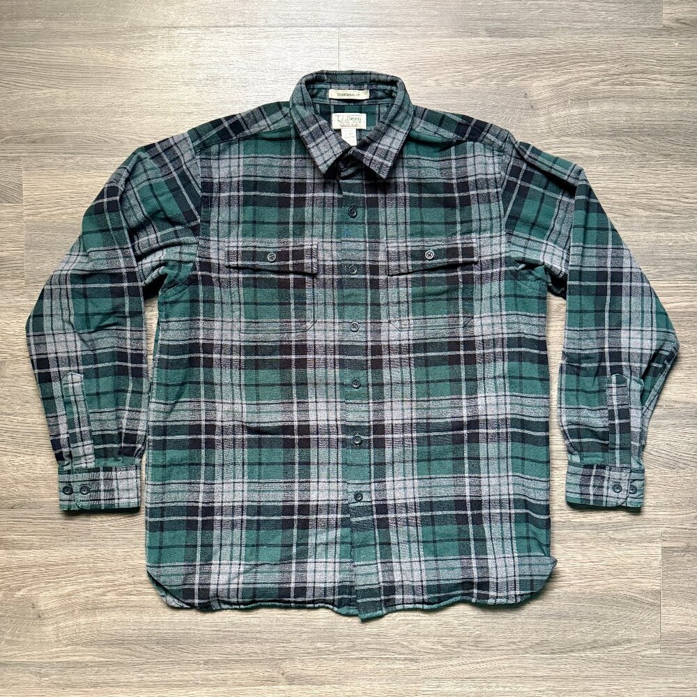 *Vintage L.L. Bean Men's Chamois Cloth Plaid Shirt - Green